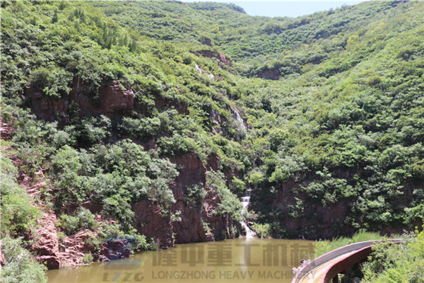 “荷風(fēng)送香氣，竹露滴清響”洛陽隆中重工2019年度員工旅游活動--登封大熊山仙人谷一日游